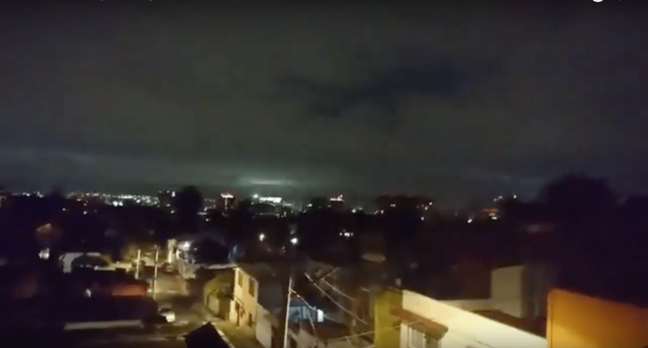 Earthquake lights Mexico 8-9-2017